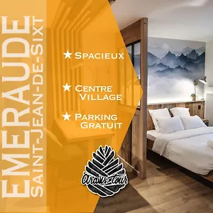studio-reves-de-cimes-centre-village-aravistour.hotels-rhonealpes.com/